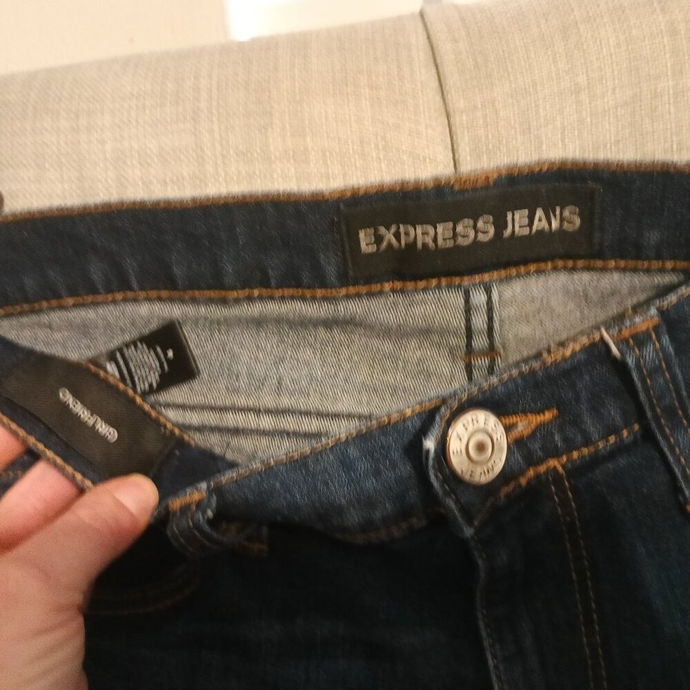 Express "girlfriend" women's jeans size 4